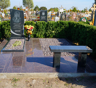 Как ухаживать за мемориальными комплексами и могилой до установки памятника